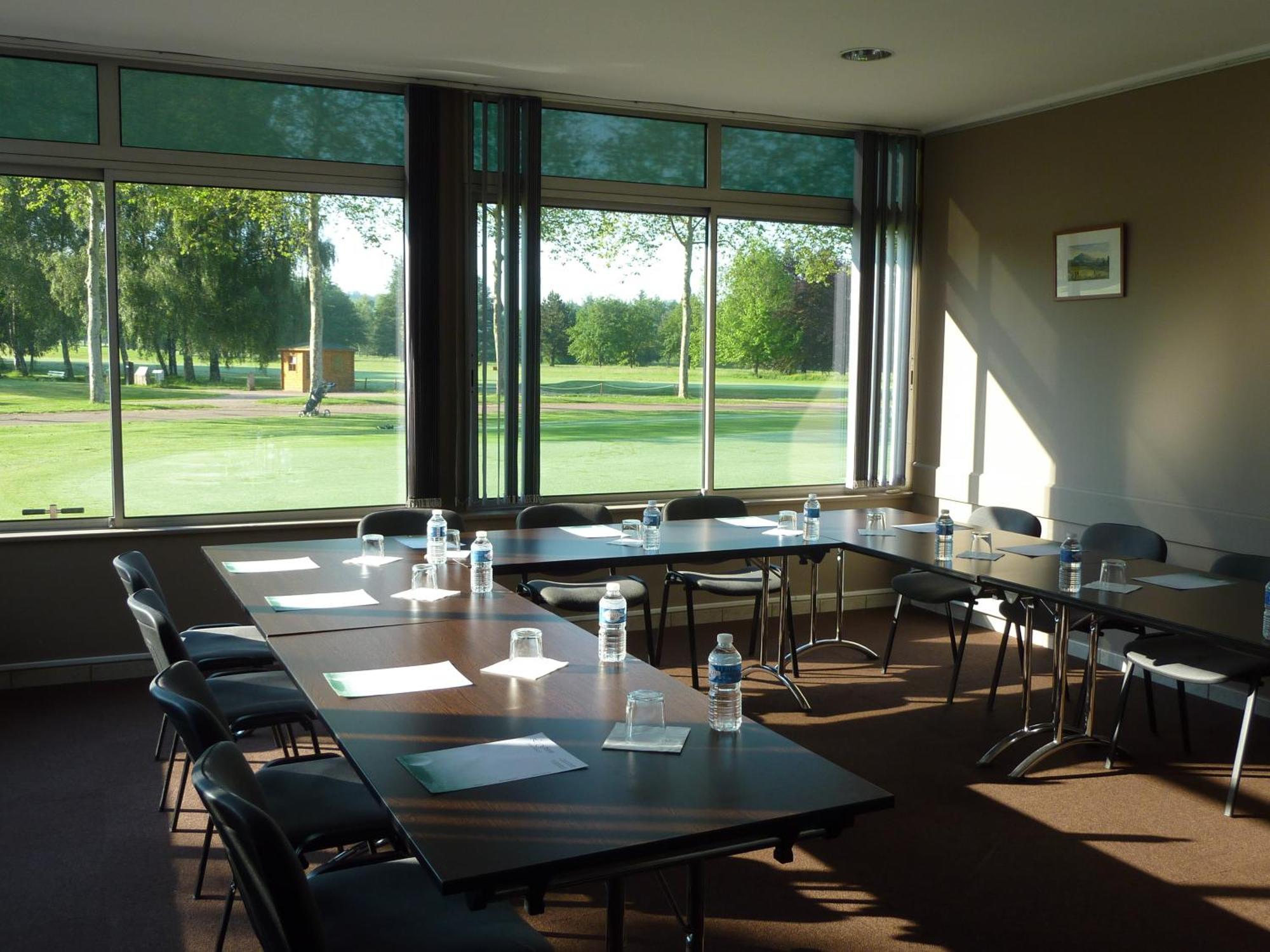 Hotel Du Golf Saint Lazare Лимож Екстериор снимка