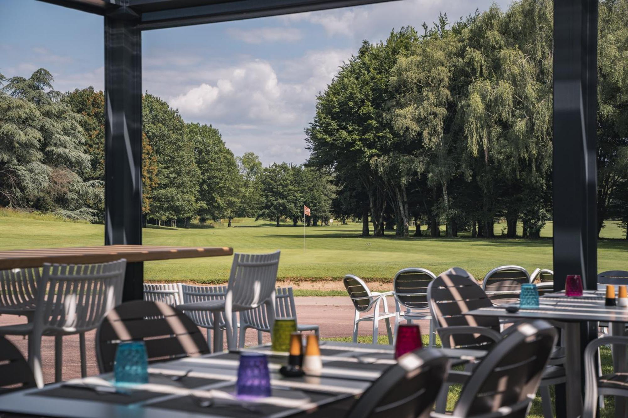 Hotel Du Golf Saint Lazare Лимож Екстериор снимка