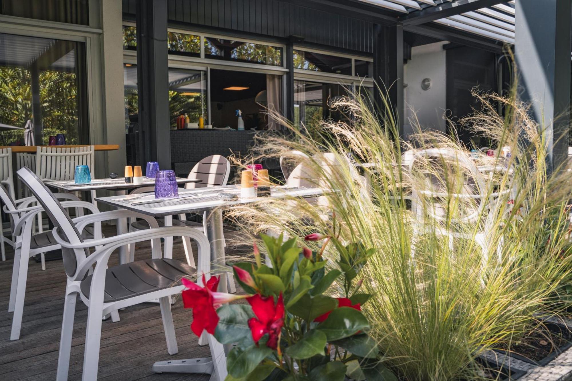 Hotel Du Golf Saint Lazare Лимож Екстериор снимка