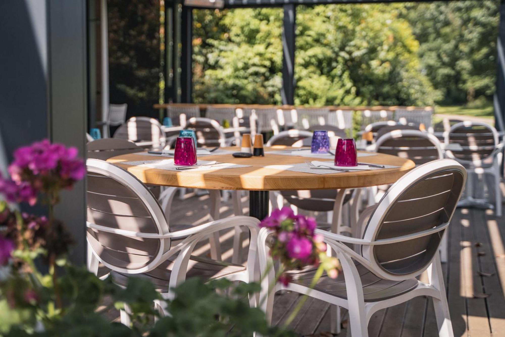 Hotel Du Golf Saint Lazare Лимож Екстериор снимка